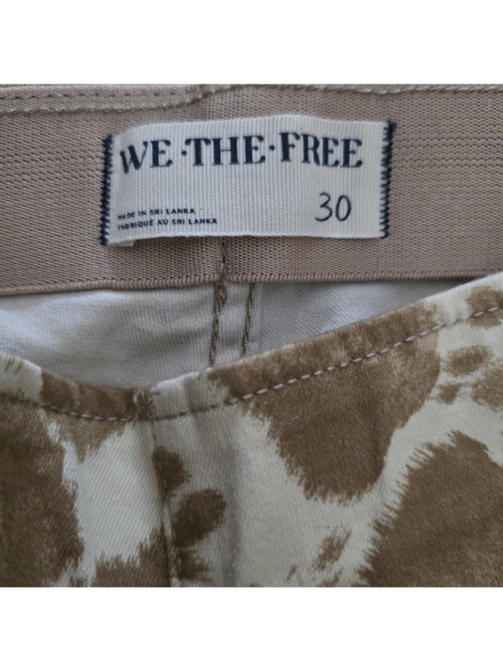 We the Free People Penny Pull-On Printed Flare Jeans Dunes Combo Animal Floral - Picture 4 of 4